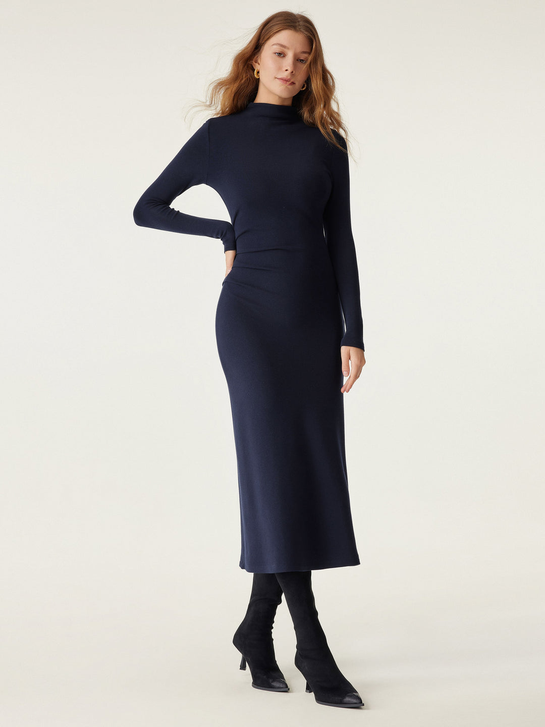 Maison Delcourt ™ | Robe midi à manches longues